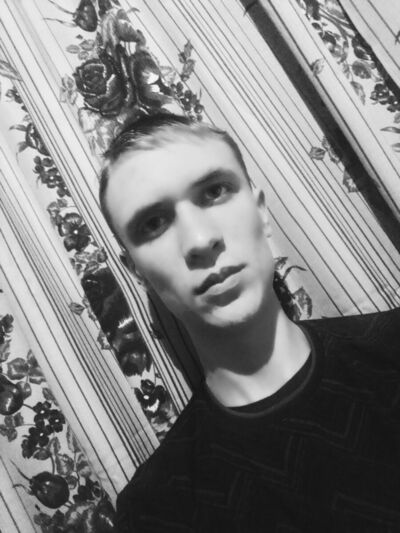  ,   Viktor, 25 ,   ,   