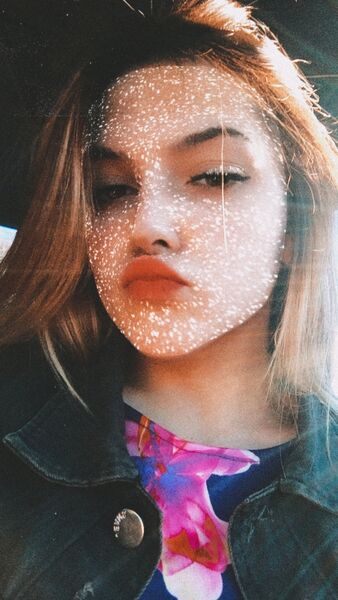  ,   Anastasia, 21 ,     , c 