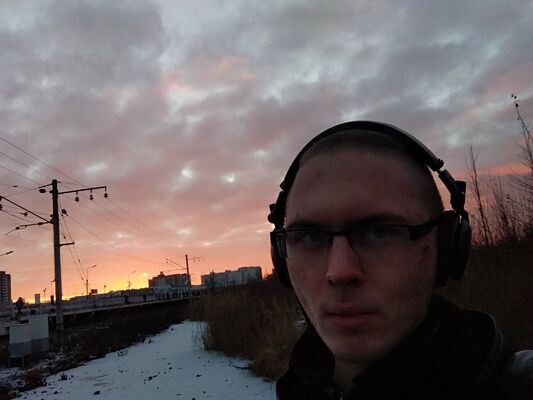  -,   Artyom, 27 ,   ,   