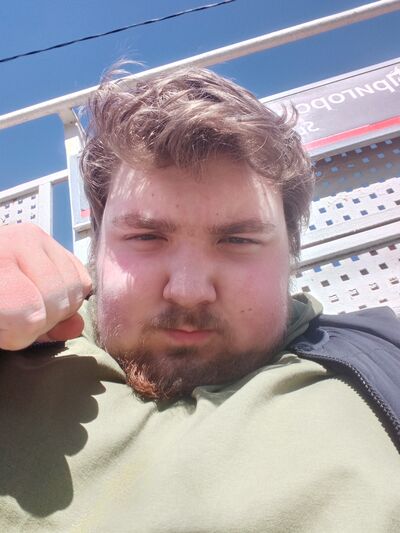  ,   Egor, 19 ,   ,   