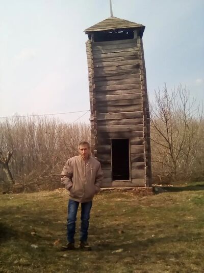  ,   Anton, 32 ,   ,   , c , 