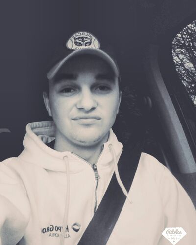  ,   Andrii, 28 ,   ,   , c , 