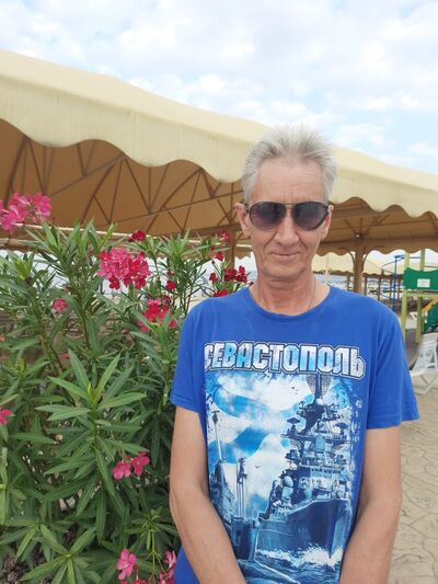  ,   Oleg, 60 ,   ,   