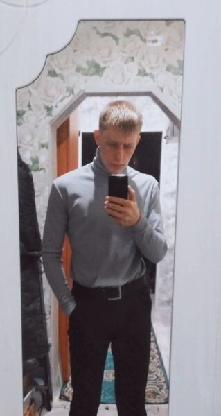  ,   Kirill, 23 ,   ,   