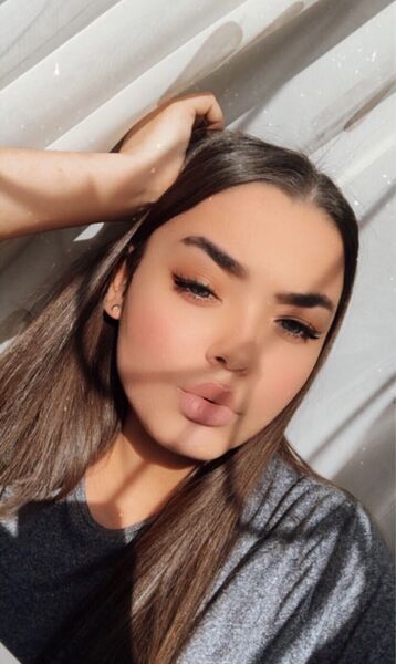  ,   Viki, 24 ,   ,   , c , 