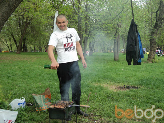  ,   Gosha, 39 ,   
