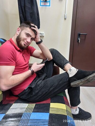  ,   Amir, 28 ,   ,   