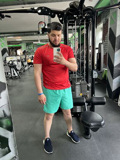  ,   Jon, 31 ,   