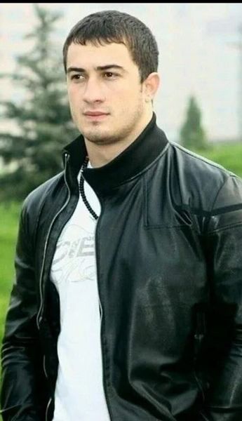 Novy,   , 34 ,   ,   
