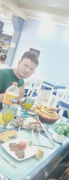  ,   Ali, 25 ,   ,   