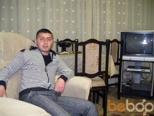  ,   Shef, 39 ,   