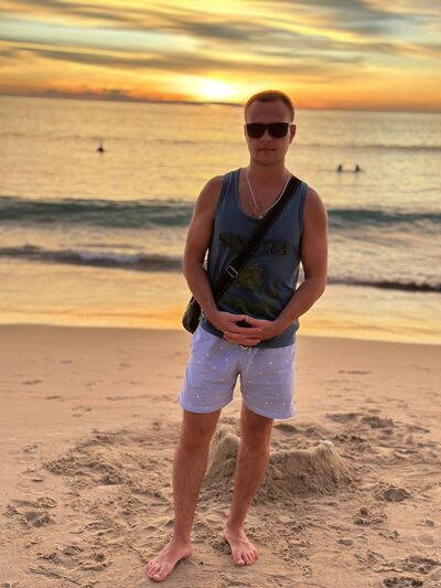  ,   Alex, 35 ,   ,   