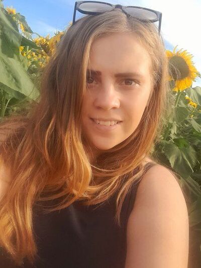  ,   Tina, 36 ,   