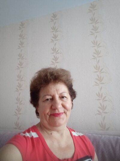  ,   , 70 ,   c , 