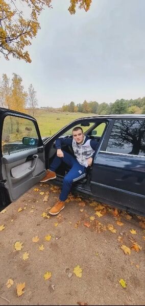  ,   Eduard, 27 ,   ,   , c , 