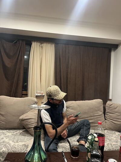  ,   Artur, 29 ,   ,   