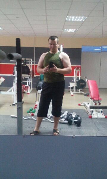  ,   Mikhail, 33 ,     , c 