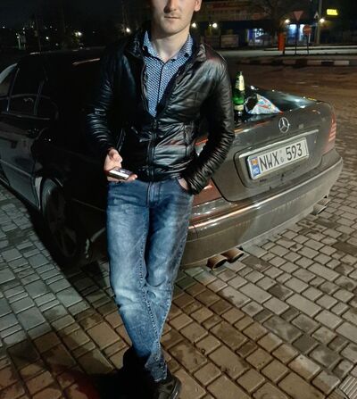 ,   Denis, 29 ,   ,   , c 