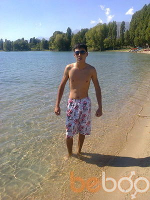  ,   Aza, 32 ,   ,   , c 