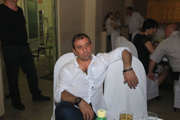  ,   Irakli, 44 ,   ,   , c 