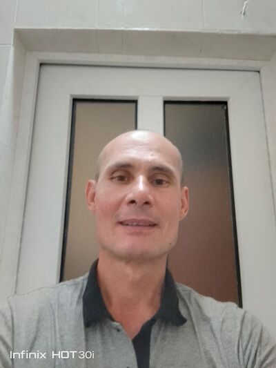  ,   Ergash, 49 ,   ,   