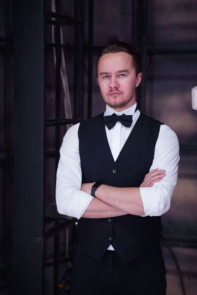  ,   Alex, 36 ,   ,   