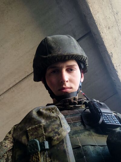  --,   Alexander, 22 ,   ,   , c 