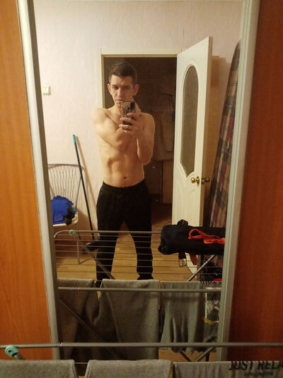  ,   Nikolai, 32 ,     , c 