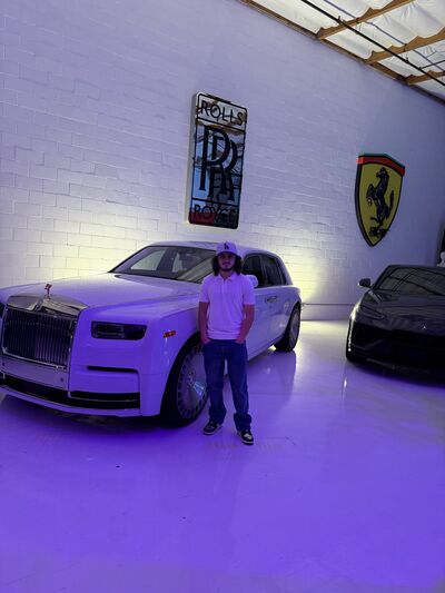  Glendale,   Armen, 22 ,   ,   