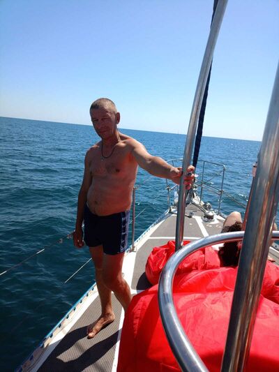   ,   Alexander, 49 ,   ,   , c 