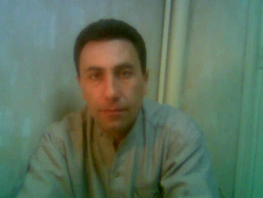  ,   Artur, 54 ,   
