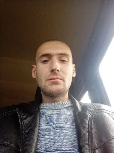  ,   Yury, 31 ,   ,   