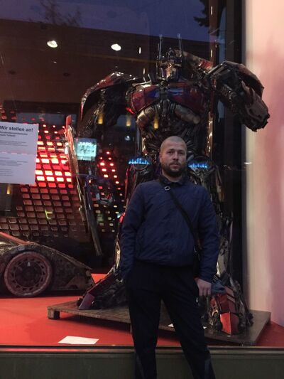  ,   Pashka, 37 ,   