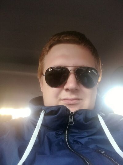  ,   Larsen, 33 ,   