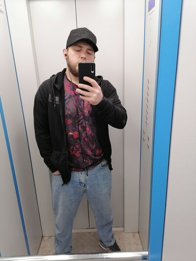  ,   Albert, 31 ,   ,   