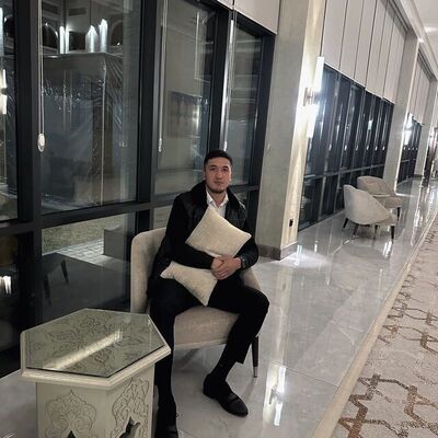  ,   Doniyor, 26 ,   ,   