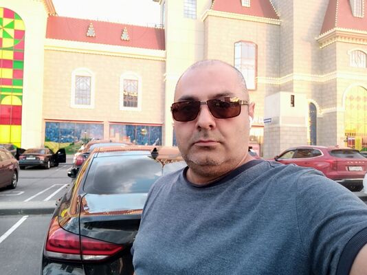  ,   Alex, 48 ,   ,   