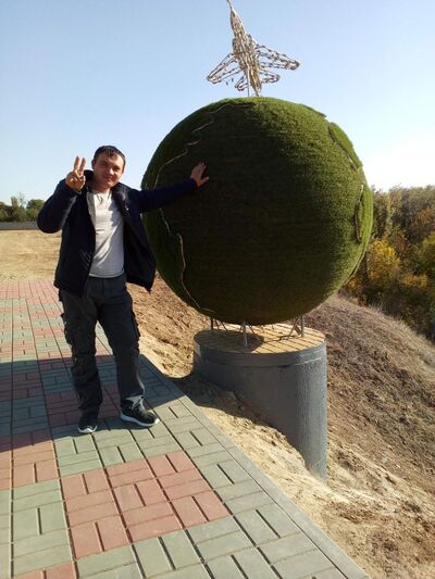  ,   Sasha, 38 ,   