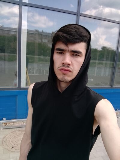  ,   Alik, 22 ,   ,   , c , 