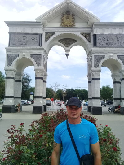  ,   , 40 ,   c 