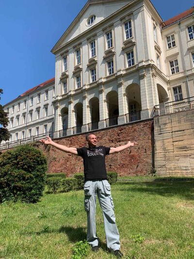  ,   Pavel, 49 ,   ,   