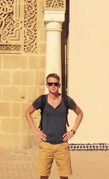  ,   Karolis, 36 ,   