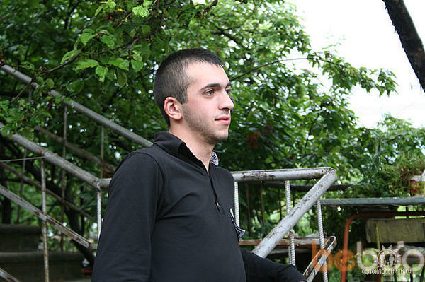  ,   Hayko, 33 ,   