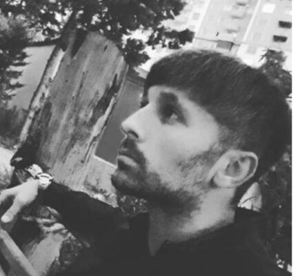 ,   Renat, 42 ,     , c 