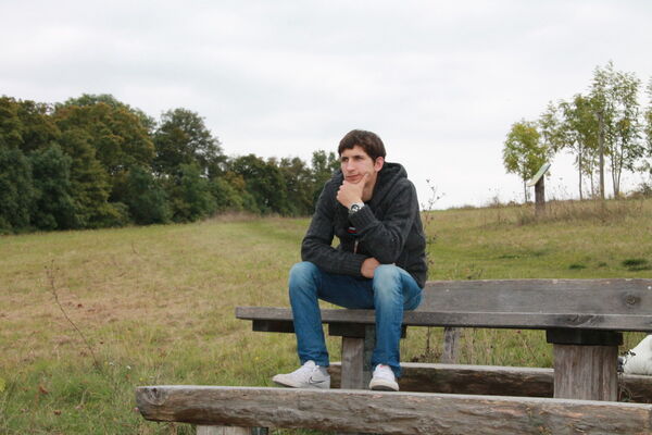  ,   Andris, 33 ,   