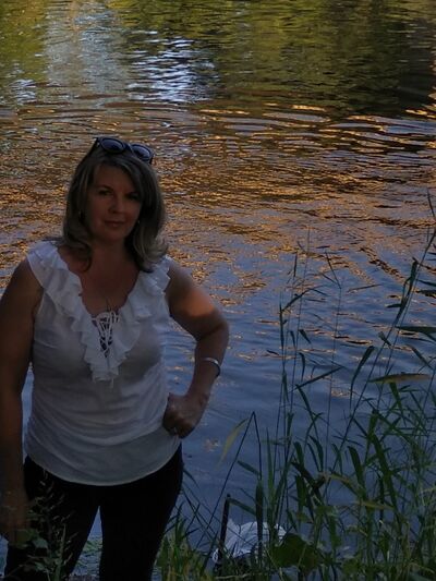  Targu Jiu,   , 55 ,   ,   , c 