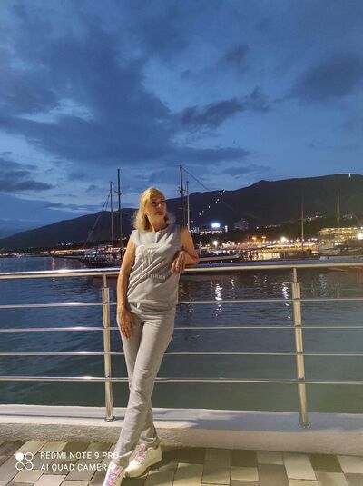  --,   , 43 ,     , c 