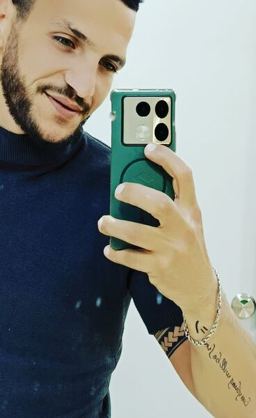 ,   , 27 ,   ,   