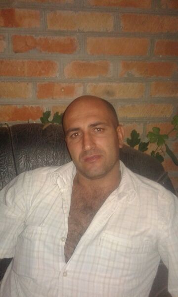  ,   Karen, 47 ,   ,   , c 