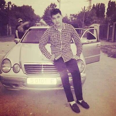  ,   Urmat, 35 ,   ,   